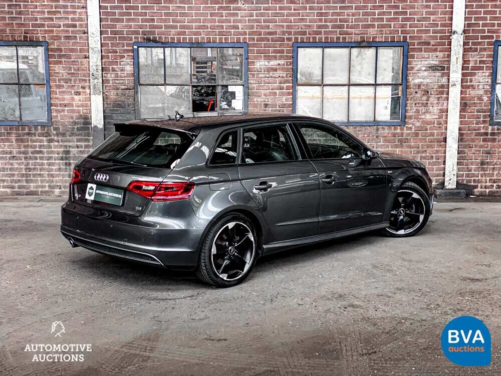 Audi A3 Sportback 1.6 TDI Ambition Sport Edition -Org.NL- 2015, HB-279-X