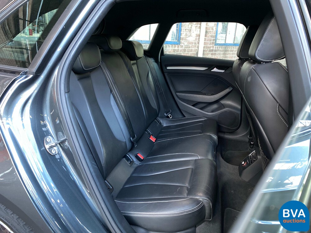 Audi A3 Sportback 1.6 TDI Ambition Sport Edition -Org.NL- 2015, HB-279-X