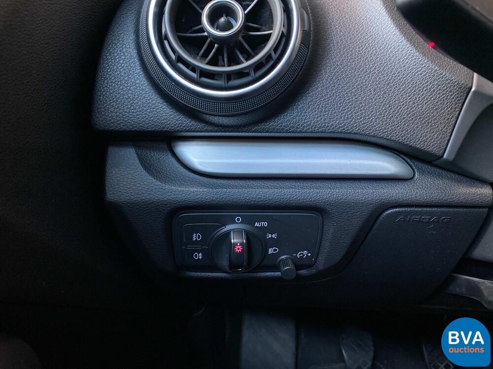 Audi A3 Sportback 1.6 TDI Ambition Sport Edition -Org.NL- 2015, HB-279-X