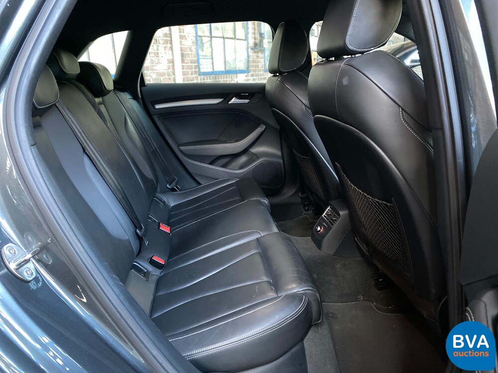 Audi A3 Sportback 1.6 TDI Ambition Sport Edition -Org.NL- 2015, HB-279-X