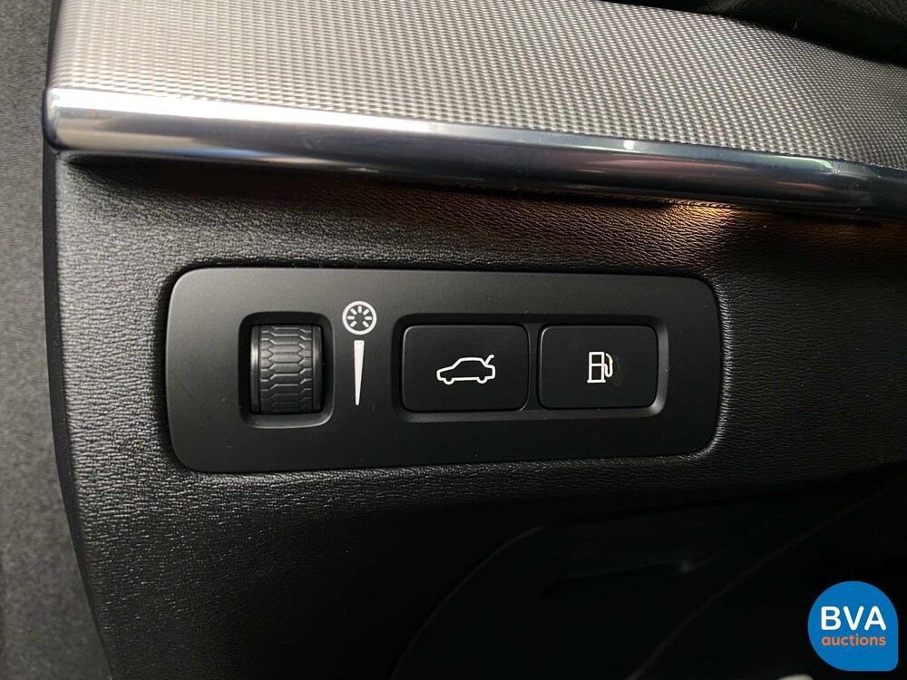 Volvo XC90 2.0 T8 AWD Inscription R-Design 438pk 2016, P-528-PX.