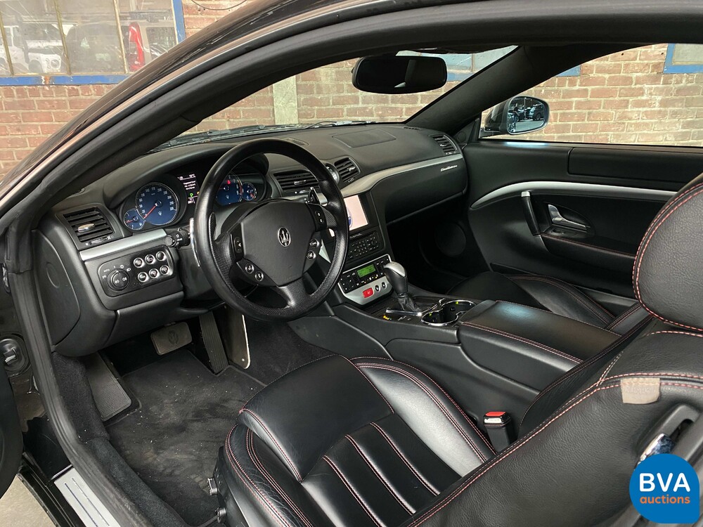 Maserati Gran Turismo 4.2 V8 2008, 60-ZP-RB.