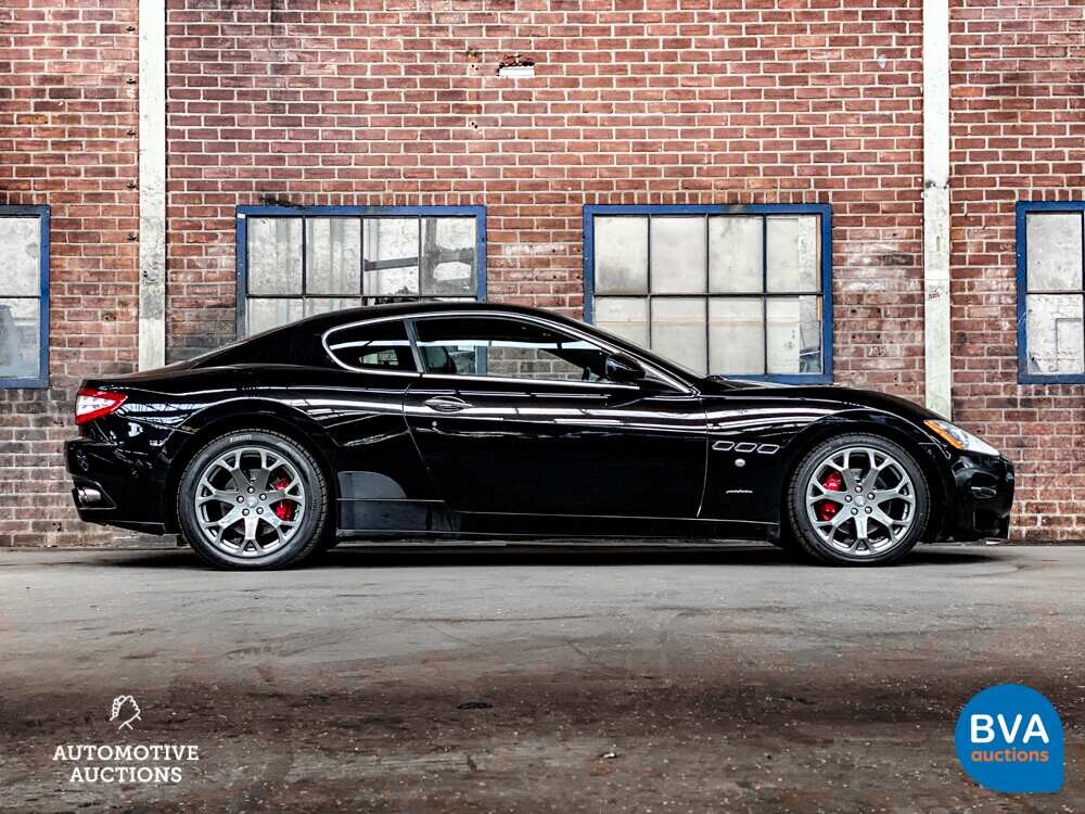 Maserati Gran Turismo 4.2 V8 2008, 60-ZP-RB.