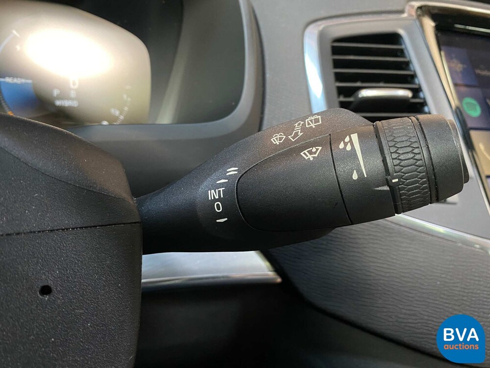 Volvo XC90 2.0 T8 Twin Engine AWD Momentum 395PS 2016 -Org. NL-, KX-086-P.