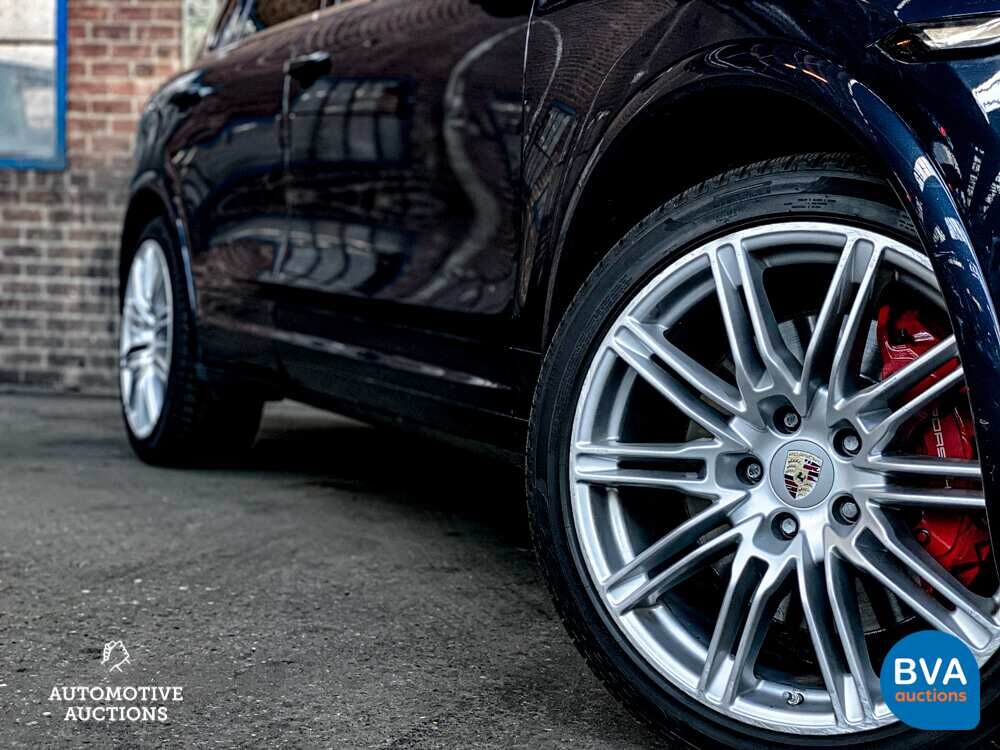 Porsche Cayenne 4.8 Turbo 500hp 2011, 79-ZSP-4.