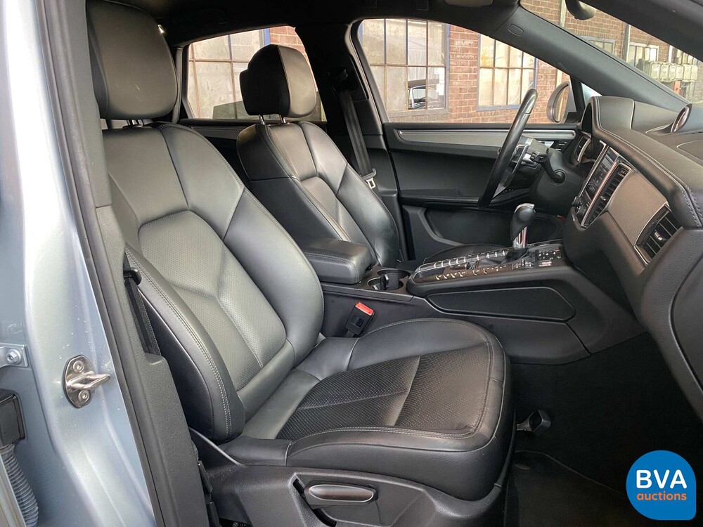 Porsche Macan Sportchrono 252pk 2016 -Org. NL-FACELIFT, JT-354-L.
