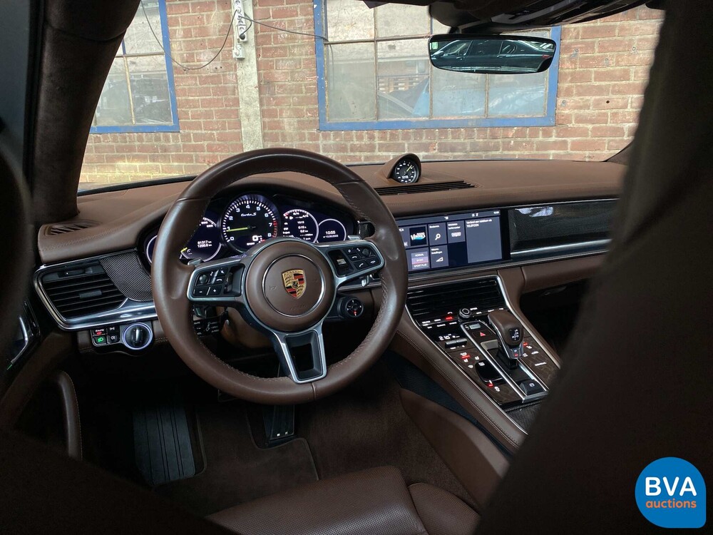 Porsche Panamera Turbo S 680 PS E-Hybrid 4.0 2018 Sport-Design -Org. NL-, RR-712-R.