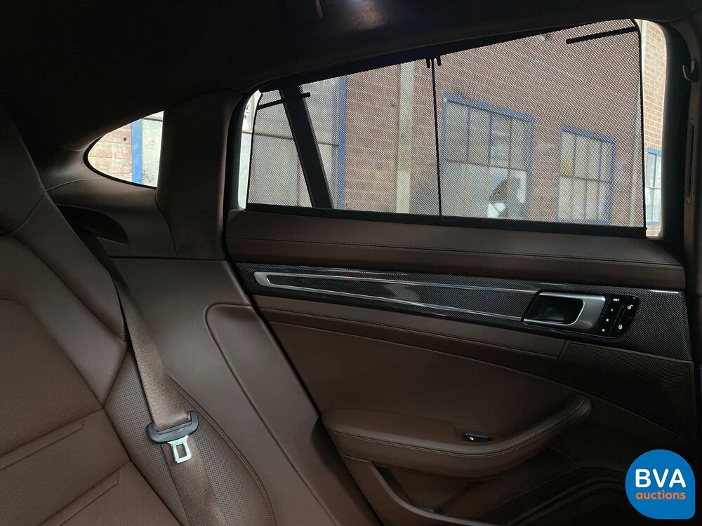 Porsche Panamera Turbo S 680 PS E-Hybrid 4.0 2018 Sport-Design -Org. NL-, RR-712-R.