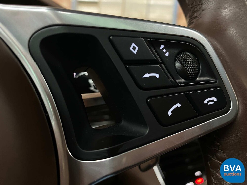 Porsche Panamera Turbo S 680 PS E-Hybrid 4.0 2018 Sport-Design -Org. NL-, RR-712-R.