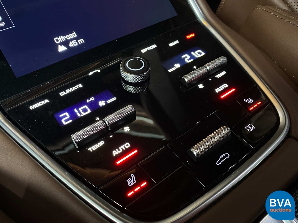 Porsche Panamera Turbo S 680 PS E-Hybrid 4.0 2018 Sport-Design -Org. NL-, RR-712-R.