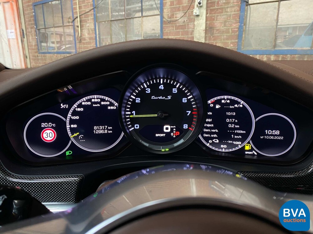 Porsche Panamera Turbo S 680 PS E-Hybrid 4.0 2018 Sport-Design -Org. NL-, RR-712-R.