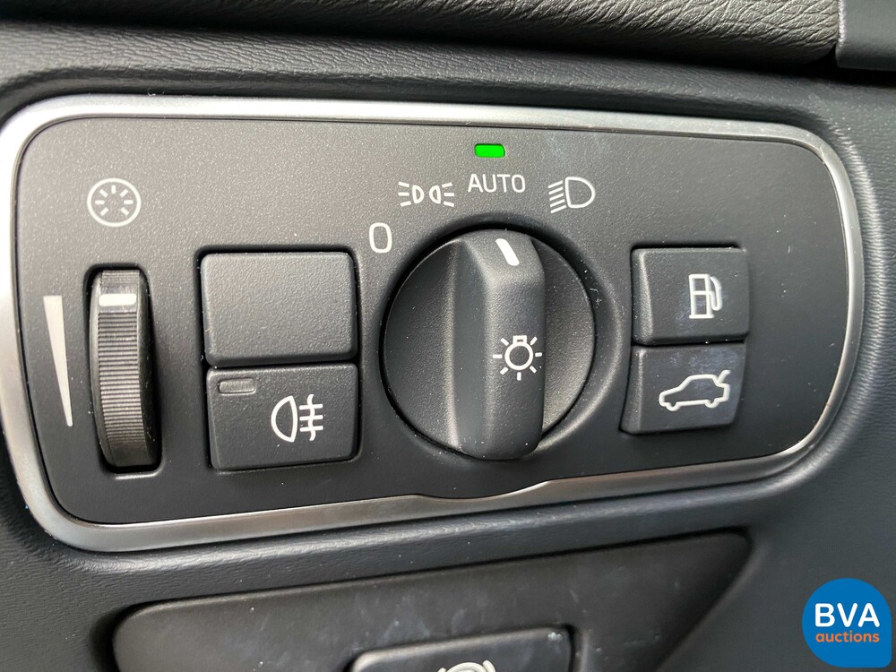 Volvo V60 T5 Summum 245 PS 2017, P-614-LP.