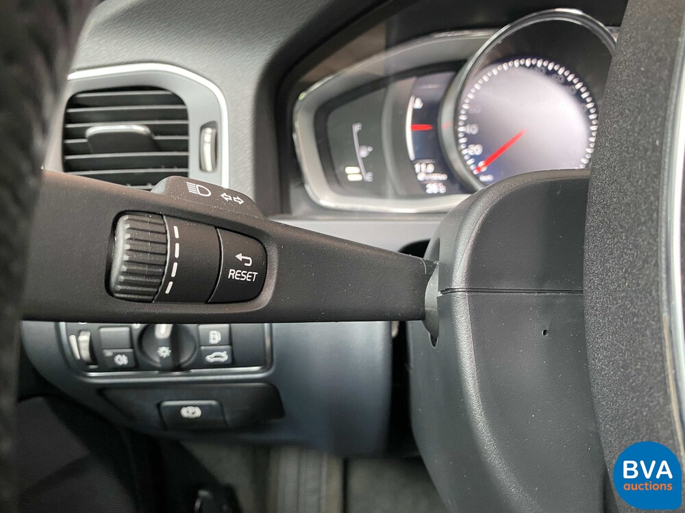 Volvo V60 T5 Summum 245 PS 2017, P-614-LP.