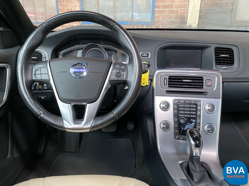 Volvo V60 T5 Summum 245 PS 2017, P-614-LP.