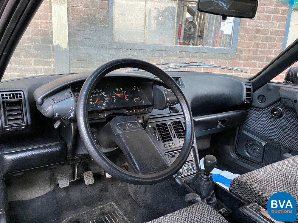 Citroën CX2.2 TRS 113PS 1987 -Orig. NL-, RN-28-PJ.