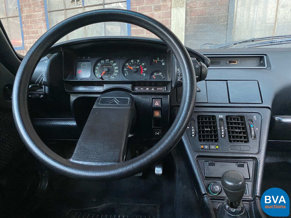 Citroën CX2.2 TRS 113PS 1987 -Orig. NL-, RN-28-PJ.