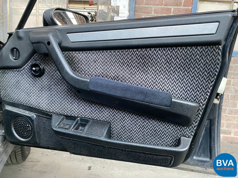 Citroën CX2.2 TRS 113PS 1987 -Orig. NL-, RN-28-PJ.