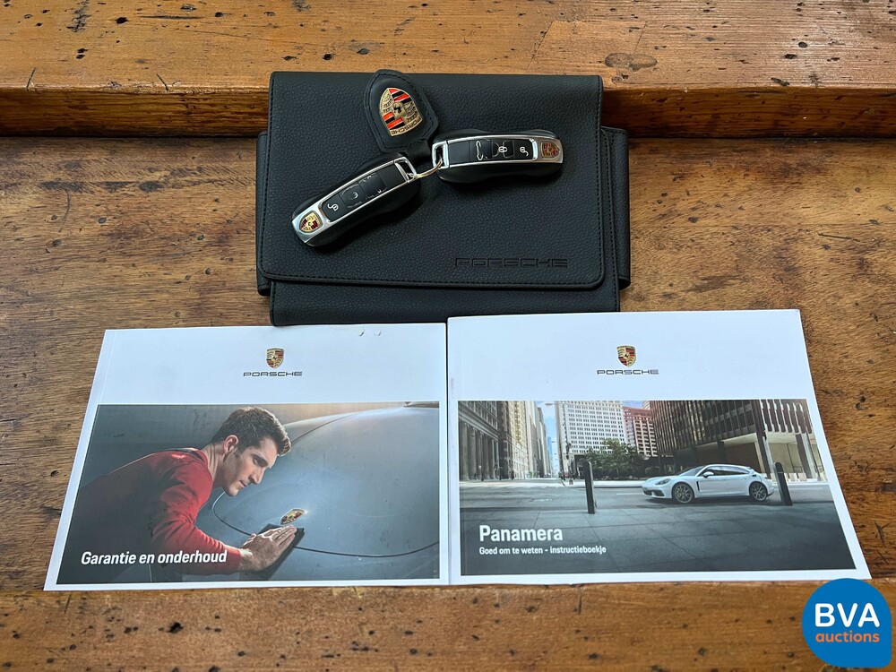 Porsche Panamera 4 E-Hybrid Sport Turismo 462pk 2018 Plug-in Hybride NIEUW-MODEL