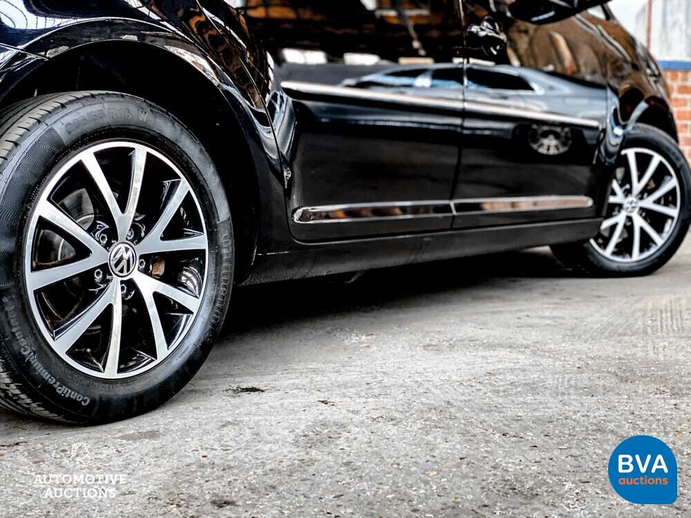 VW Touran 1.4 TSI Highline 7-Personen 140 PS, J-425-PD.