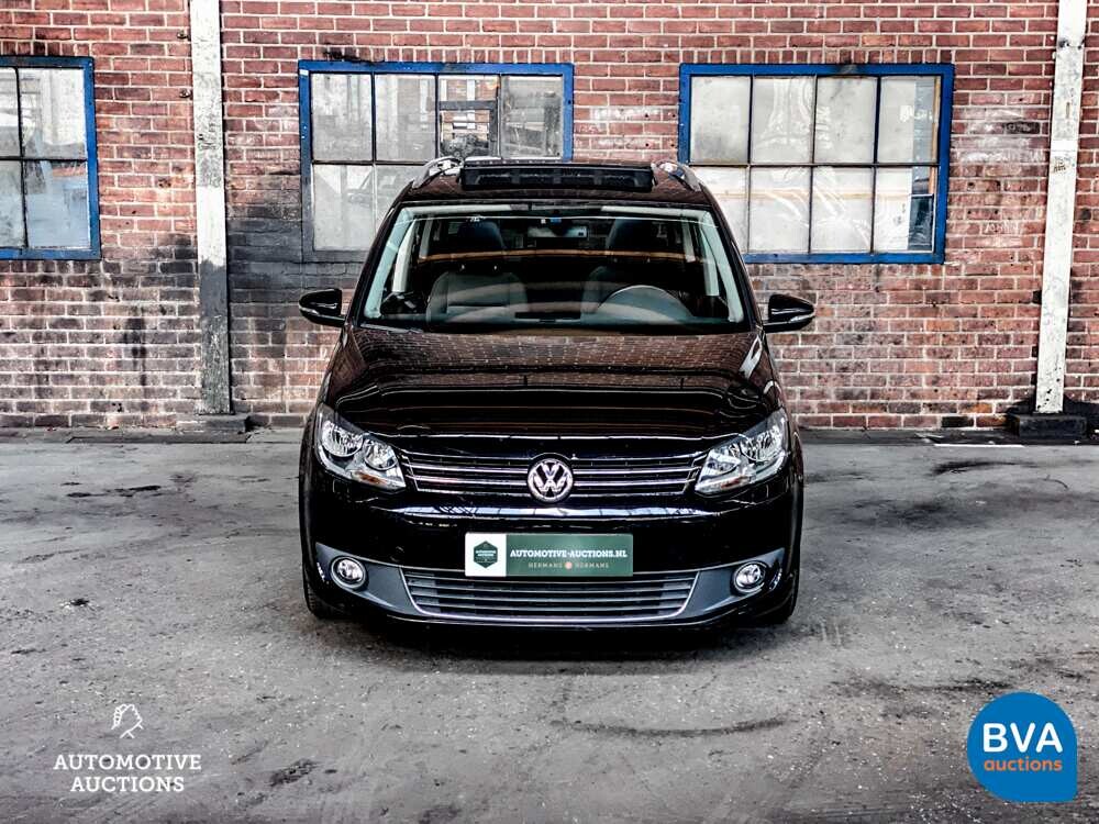 VW Touran 1.4 TSI Highline 7-Personen 140 PS, J-425-PD.