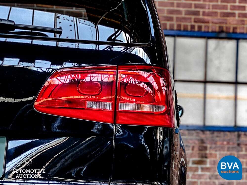 VW Touran 1.4 TSI Highline 7-Personen 140 PS, J-425-PD.