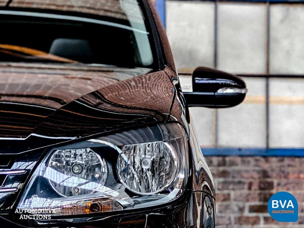 VW Touran 1.4 TSI Highline 7-Personen 140 PS, J-425-PD.