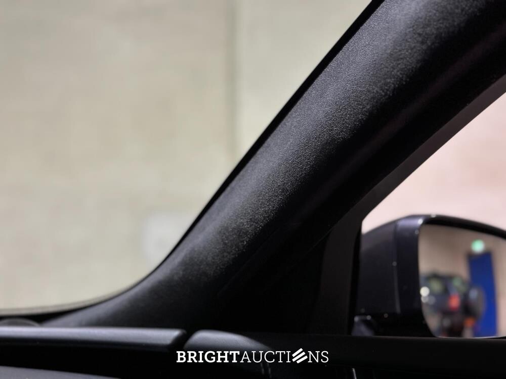 Jaguar XF 2.0t Portfolio R-Sport 250pk 2019 (Origineel-NL), ZF-064-T