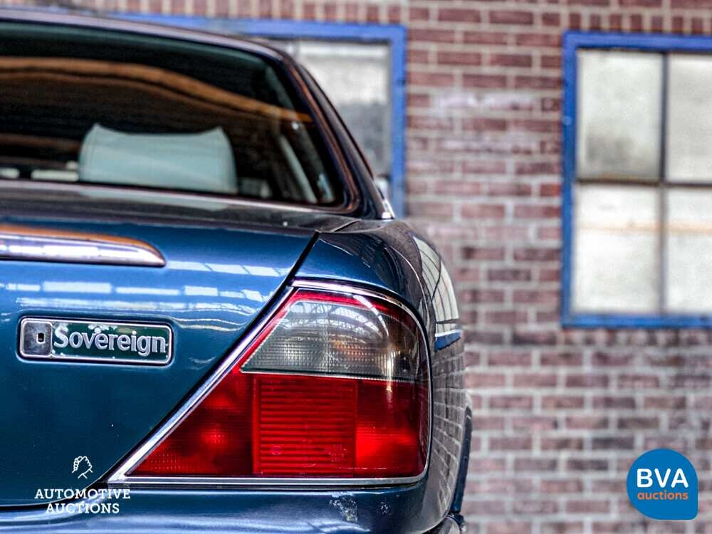 Jaguar Souverän 3.2 211PS 1996 -Org. NL-, NN-HV-09.