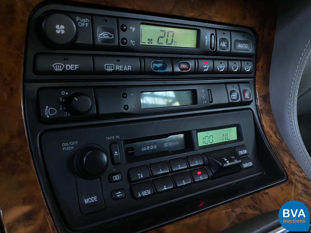 Jaguar Souverän 3.2 211PS 1996 -Org. NL-, NN-HV-09.