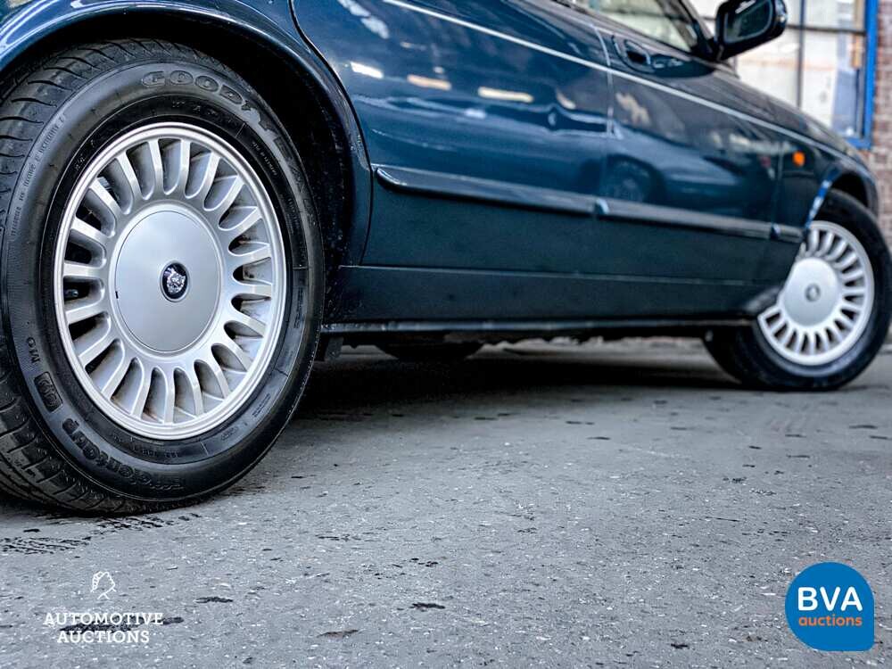 Jaguar Souverän 3.2 211PS 1996 -Org. NL-, NN-HV-09.