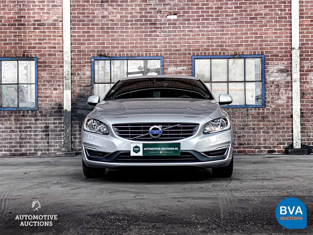 Volvo V60 D2 Summum 114hp 2015, G-115-BZ.