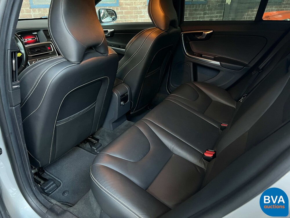Volvo V60 D2 Summum 114hp 2015, G-115-BZ.