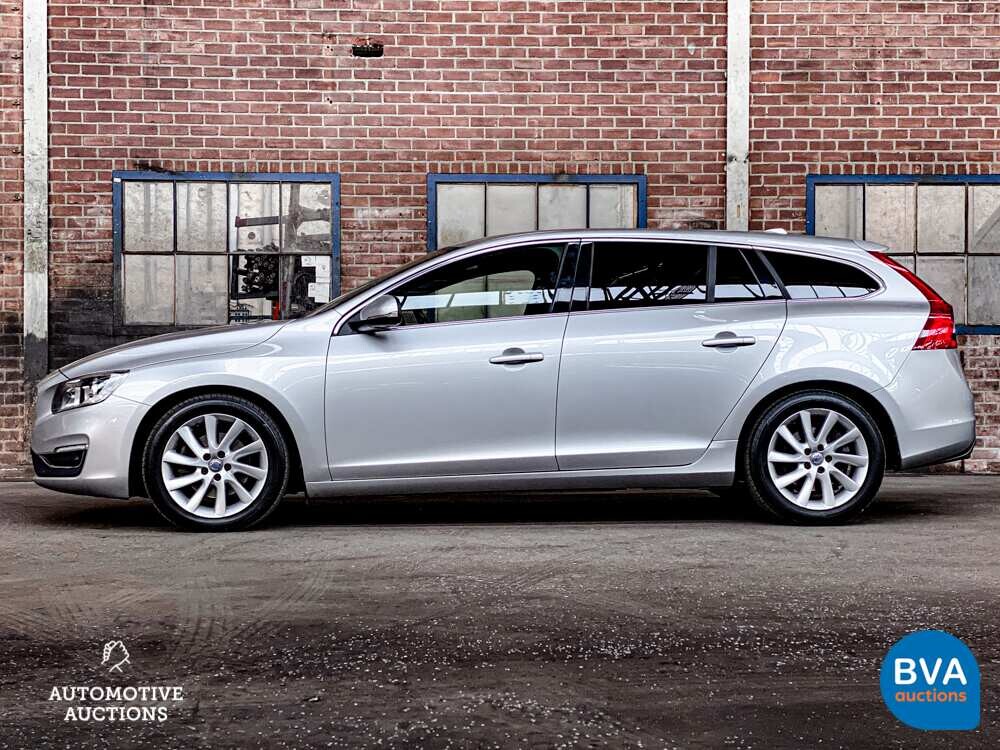 Volvo V60 D2 Summum 114hp 2015, G-115-BZ.