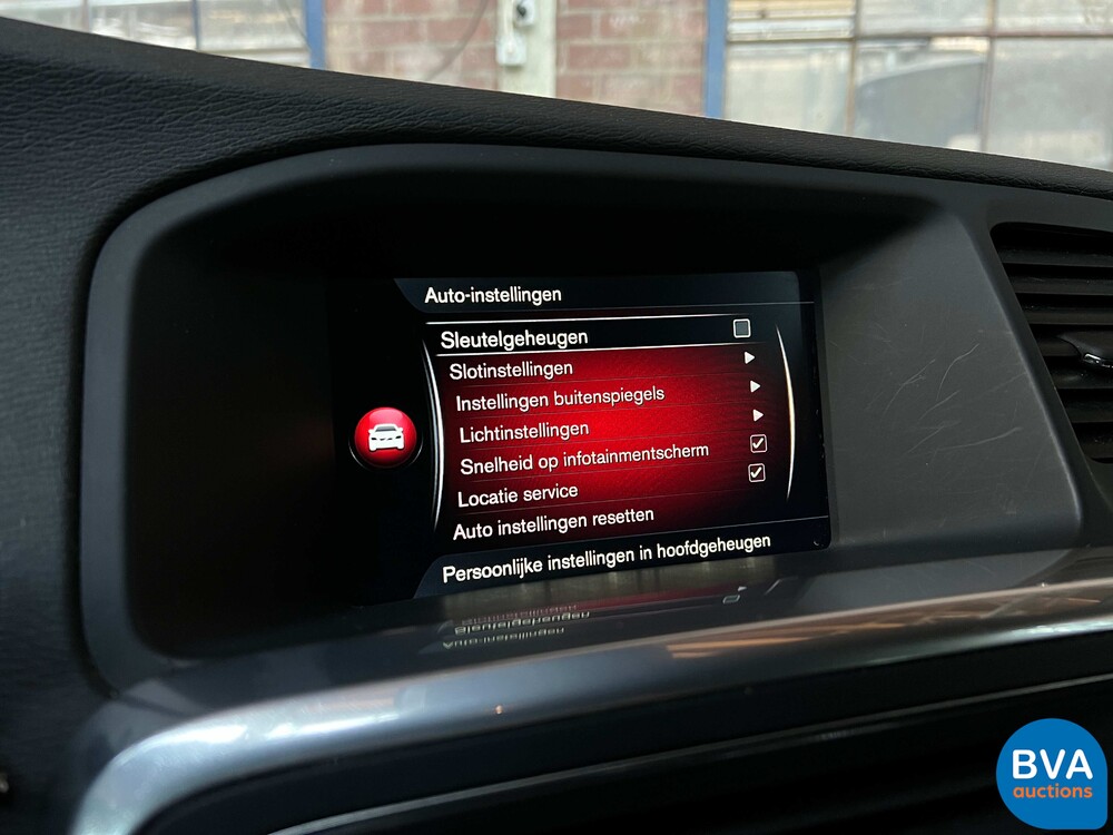 Volvo V60 D2 Summum 114hp 2015, G-115-BZ.