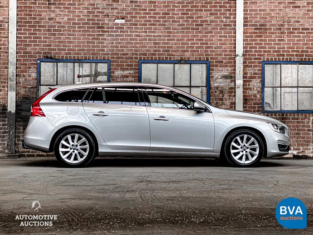 Volvo V60 D2 Summum 114hp 2015, G-115-BZ.