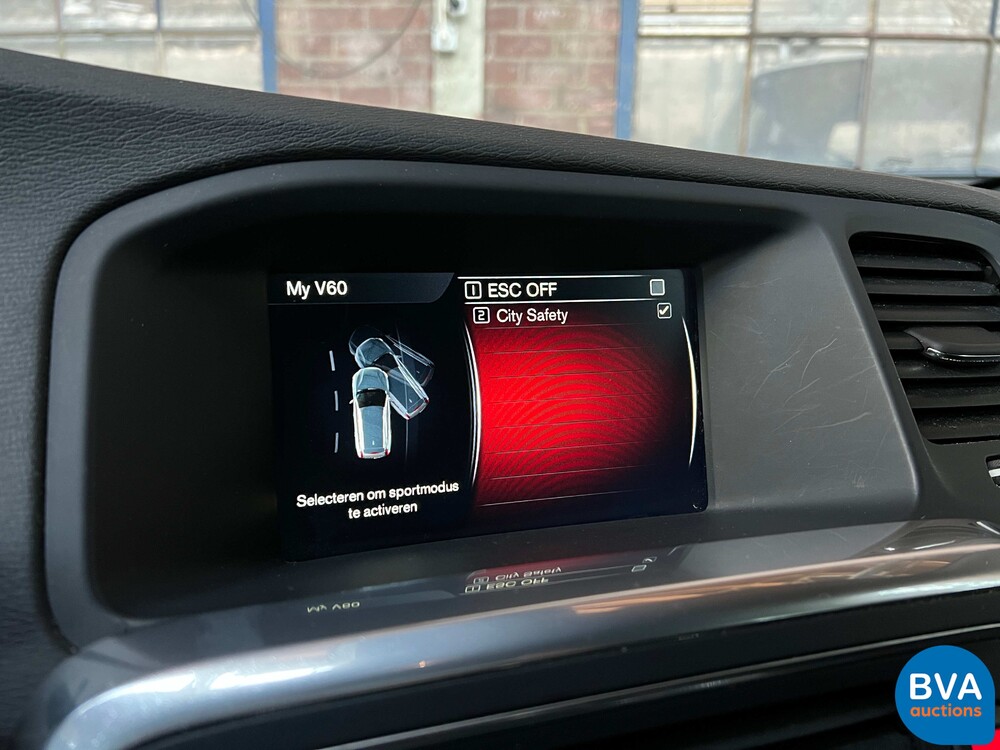 Volvo V60 D2 Summum 114hp 2015, G-115-BZ.