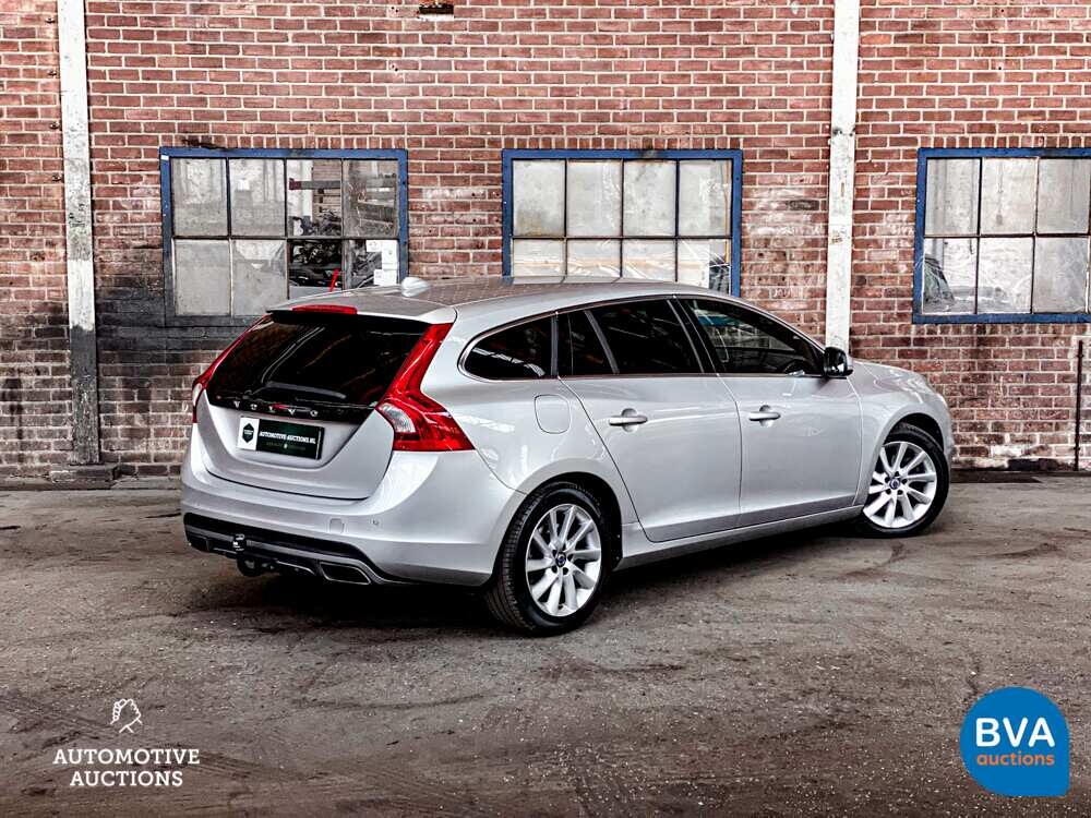 Volvo V60 D2 Summum 114hp 2015, G-115-BZ.