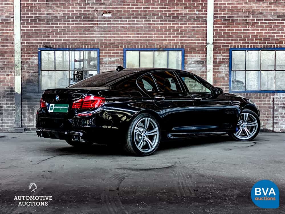 BMW M5 5er 560PS f10 M-Performance 2013 -Org. NL-, 76-ZNN-7.