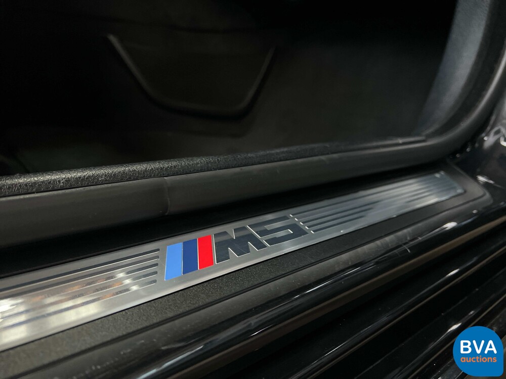 BMW M5 5er 560PS f10 M-Performance 2013 -Org. NL-, 76-ZNN-7.