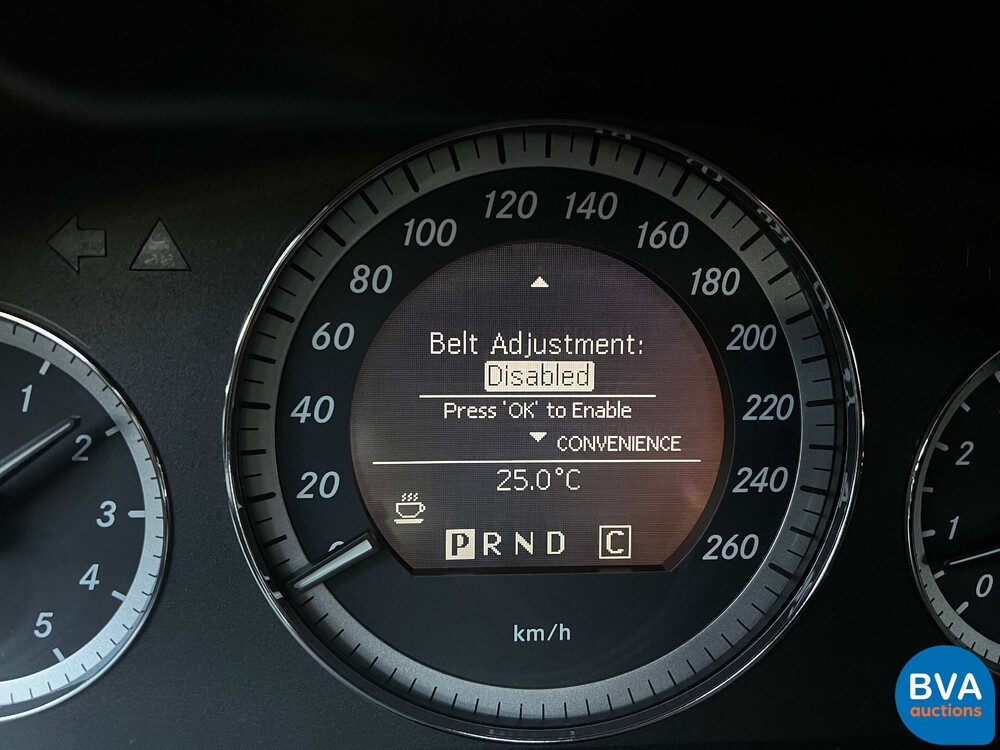 2009 Mercedes-Benz E350 CGI Coupé 292 PS E-Klasse.