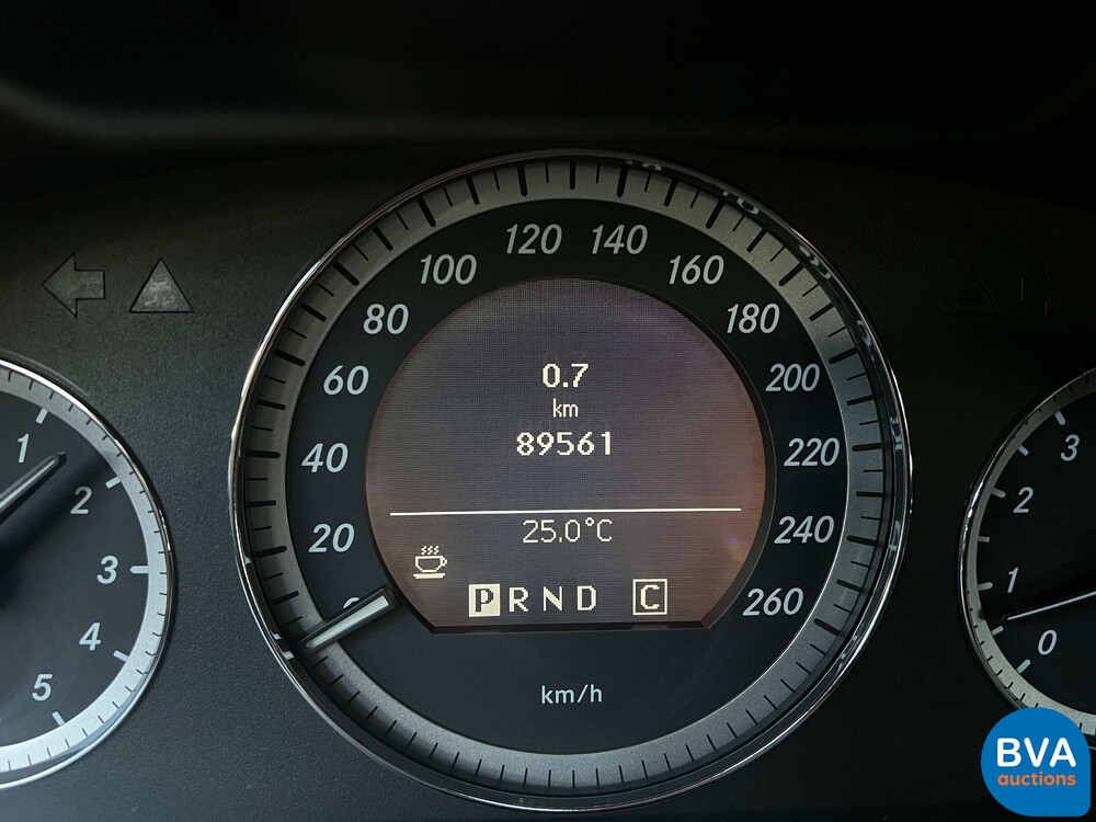 2009 Mercedes-Benz E350 CGI Coupé 292 PS E-Klasse.