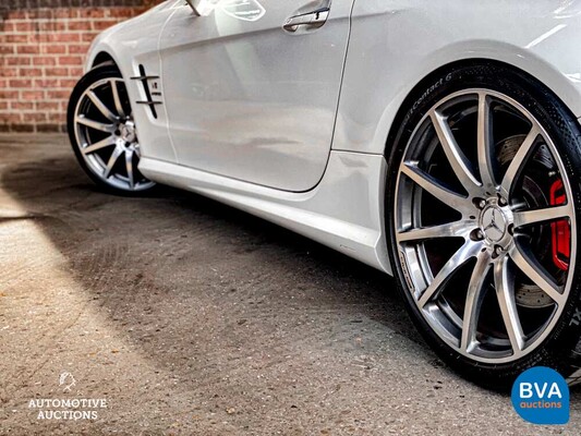 Mercedes-Benz  SL63 AMG Performance Package P30 564pk 2012