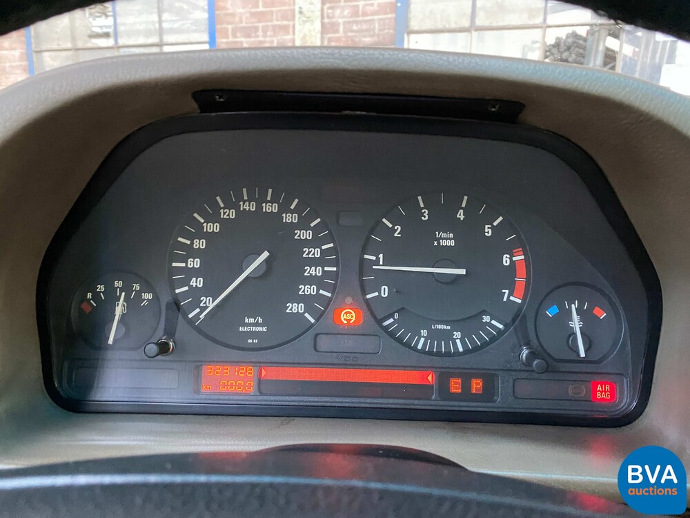 BMW 750iL 5.0 V12 7er Serie 299 PS 1991, GD-RX-06.