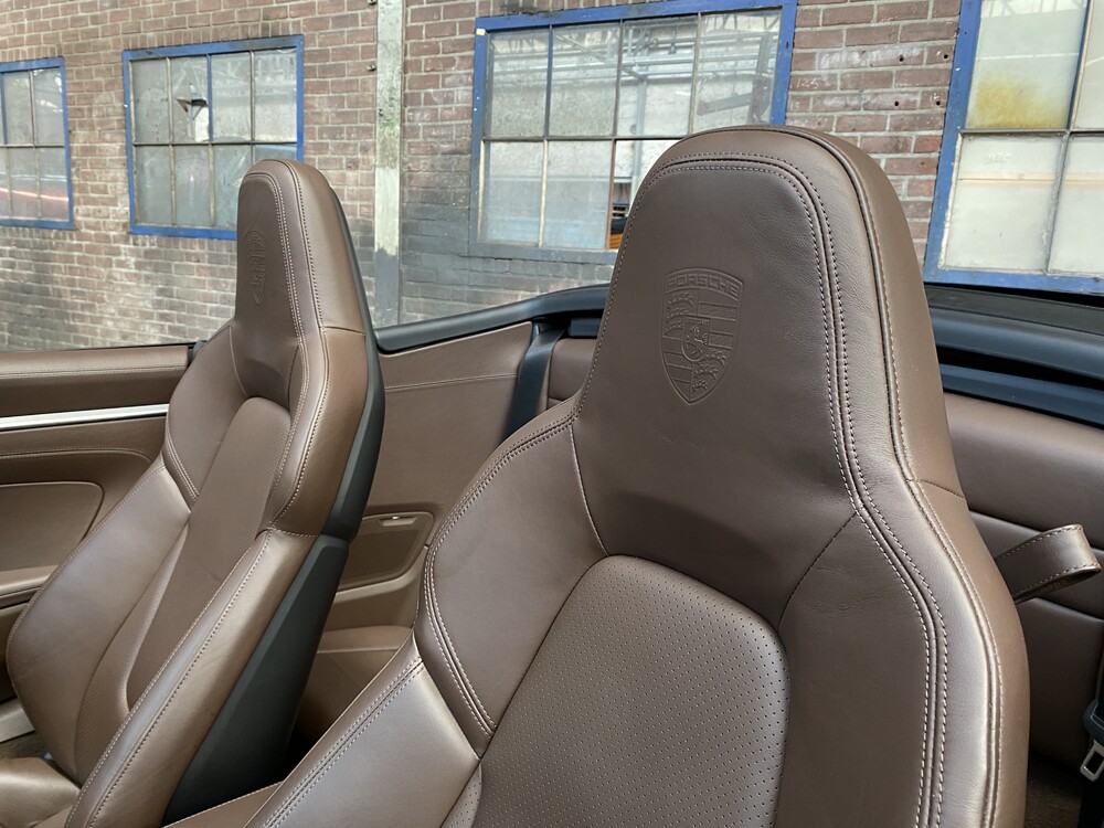 Porsche 911 992 3.0 Carrera 4s Cabriolet SportChrono 450PS 2019, H-643-ZL.