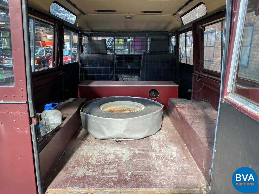 Land Rover Defender 109 Lang 130PS 1979.