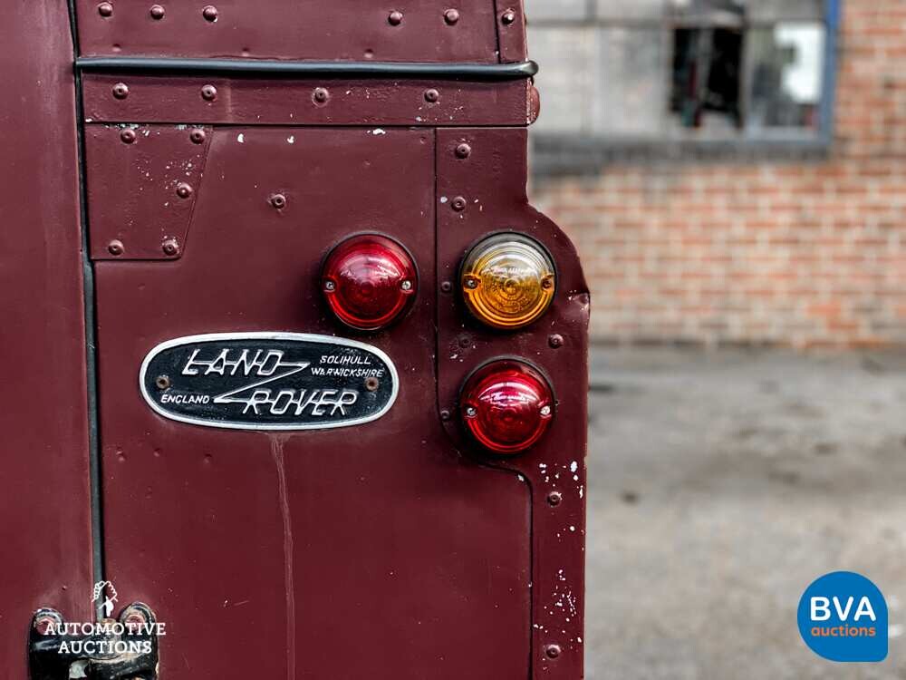 Land Rover Defender 109 Lang 130PS 1979.