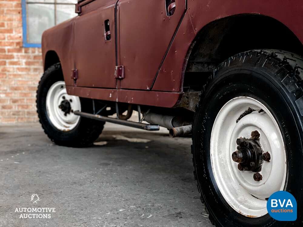 Land Rover Defender 109 Lang 130PS 1979.