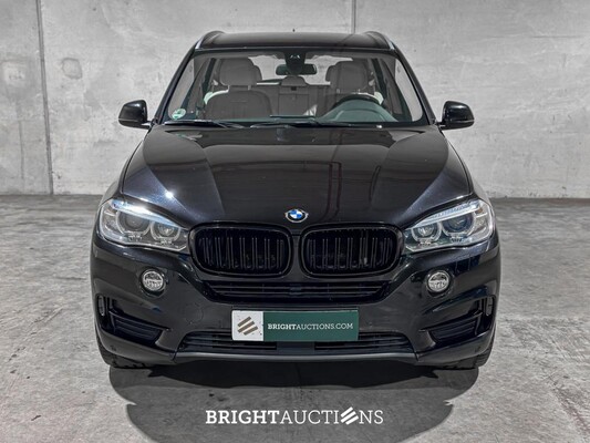 BMW X5 sDrive25d High Executive F15 231pk 2016, K-933-PP