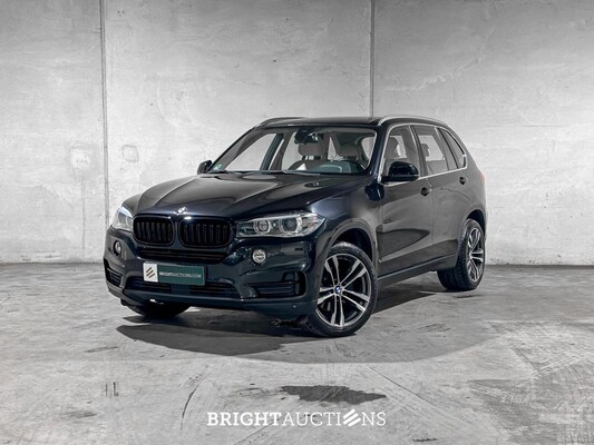 BMW X5 sDrive25d High Executive F15 231pk 2016, K-933-PP