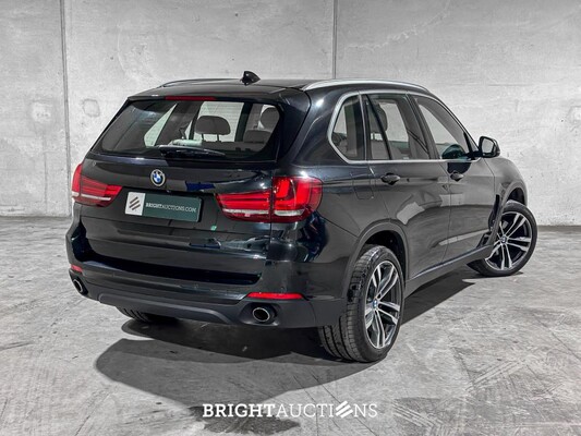 BMW X5 sDrive25d High Executive F15 231pk 2016, K-933-PP